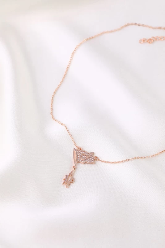 Rose 71-0057 Figürlü Kolye