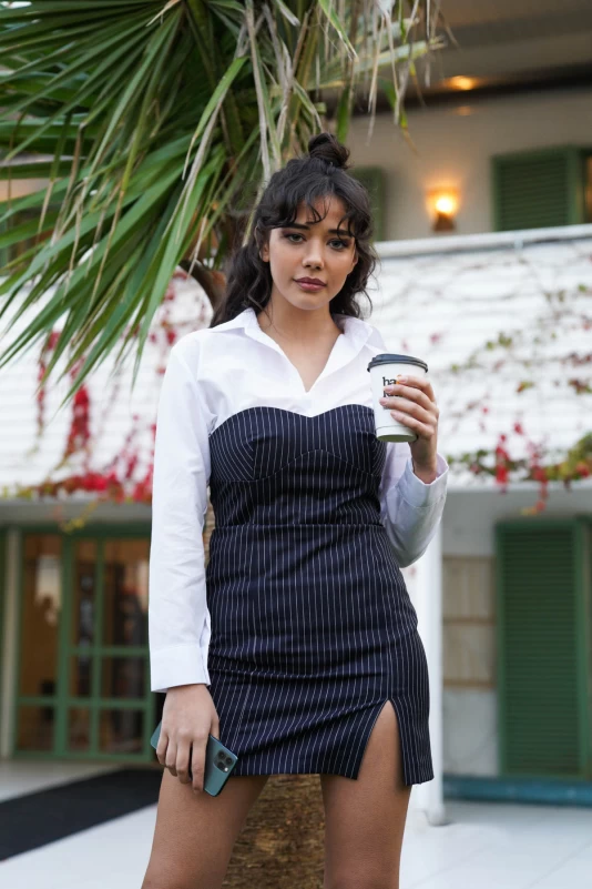 Lacivert Vatkalı Blazer Ceket, Lacivert Çizgili Straplez Elbise