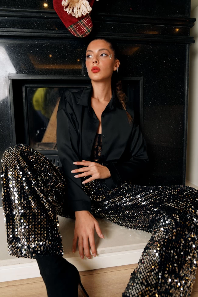 Siyah Pul Payet Pantolon, Siyah Saten Gömlek, Siyah Dantelli Crop Bluz