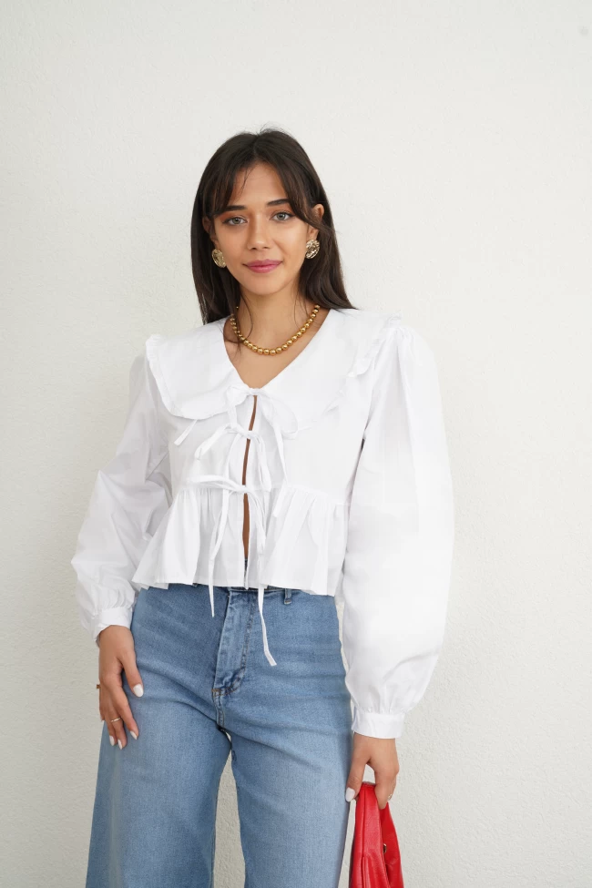 Beyaz Bebe Yaka Gömlek, Açık Mavi ZR Bilek Boy Jean