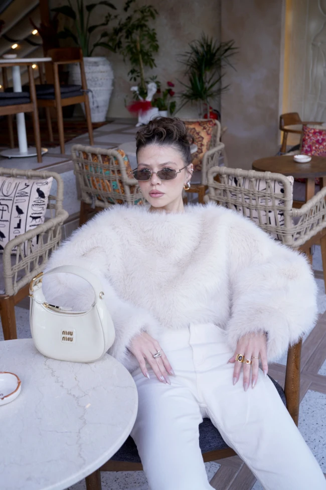 Bej Kürk Crop Sweat