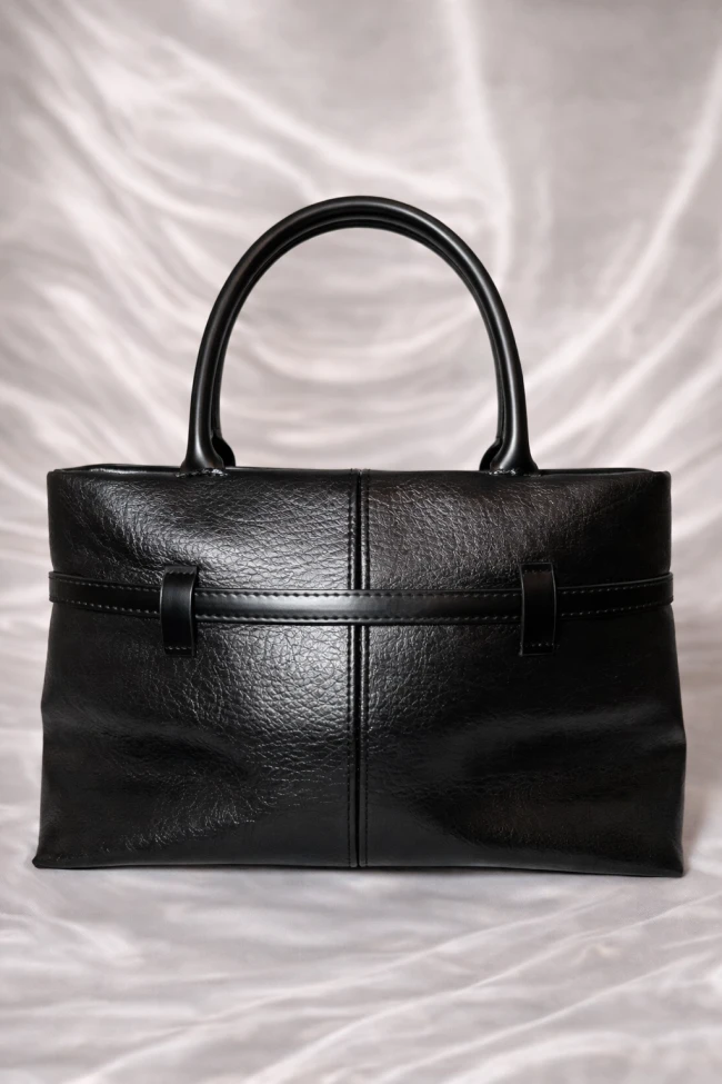 Siyah Deri Kemer Detaylı El ve Omuz Çantası