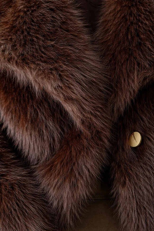 Acı Kahve Tavşan Tüyü Düğmeli Kürk