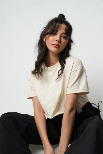 Bej Basic Crop T-Shirt