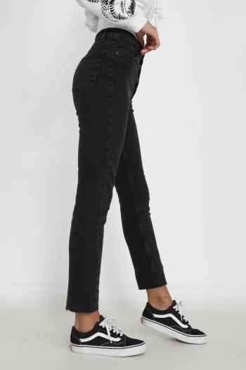 Füme Paçası Lazer Kesim Kot Pantolon