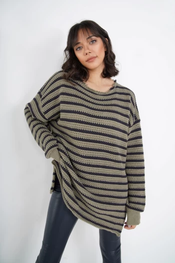 Haki Örgü Desen Kazak ve Lacivert Yüksek Bel Deri Tayt