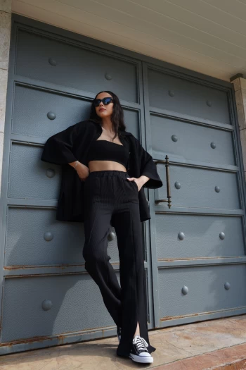 Siyah Fitilli Gömlek Takım