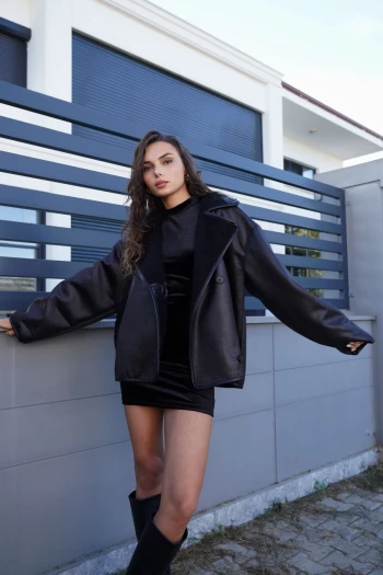 Siyah Zr Model Düğmeli Süet Ceket