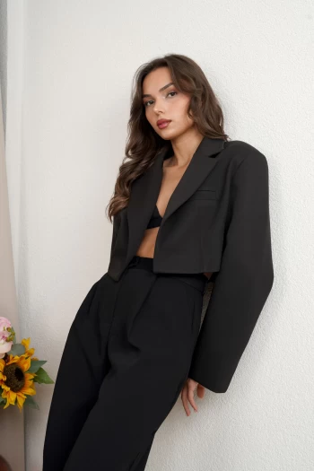 Siyah Vatkalı Crop Ceket, Siyah Palazzo Pantolon