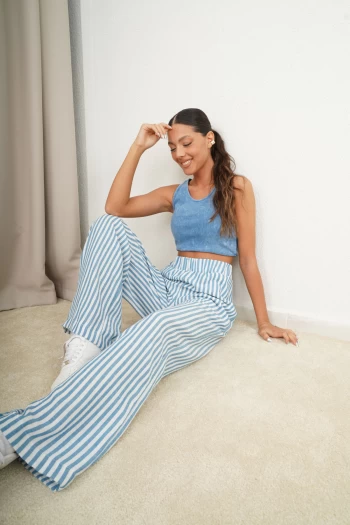 Mavi Çizgili Pantolon