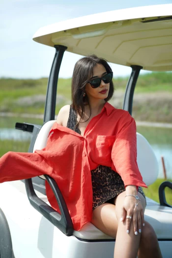 Kırmızı Oversize Gömlek, Siyah ZR Leopar Desen Jean Etek