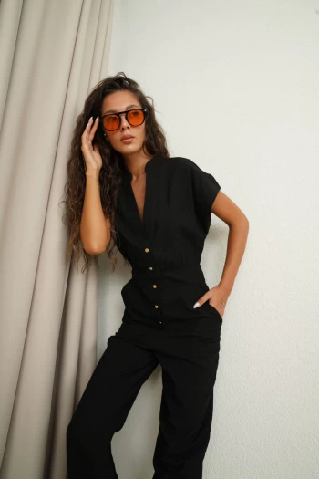 Siyah Çıtçıtlı Keten Tulum