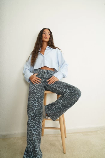 Mavi ZR Leopar Desen Jean, Bebe Mavisi Crop Gömlek