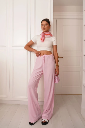 Pembe Krinkıl Bol Paça Pantolon