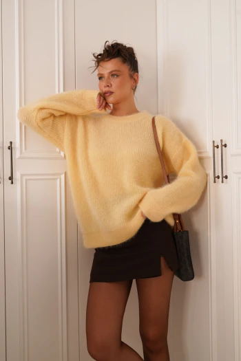 Sarı Bisiklet Yaka Peluş Kazak