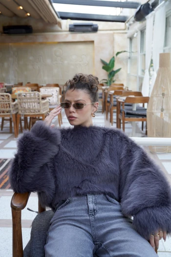 Antrasit Kürk Crop Sweat