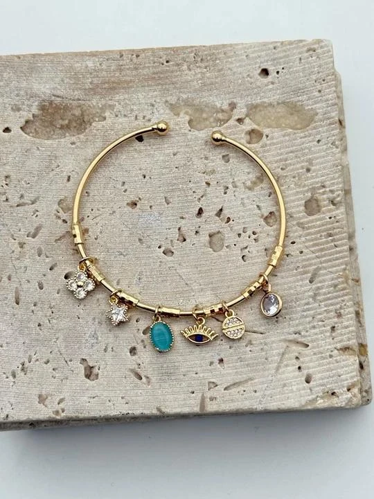 Çelik Gold Charmlı Bileklik