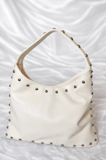 Krem Zımba Detaylı Omuz Çantası