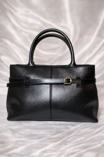 Siyah Deri Kemer Detaylı El ve Omuz Çantası